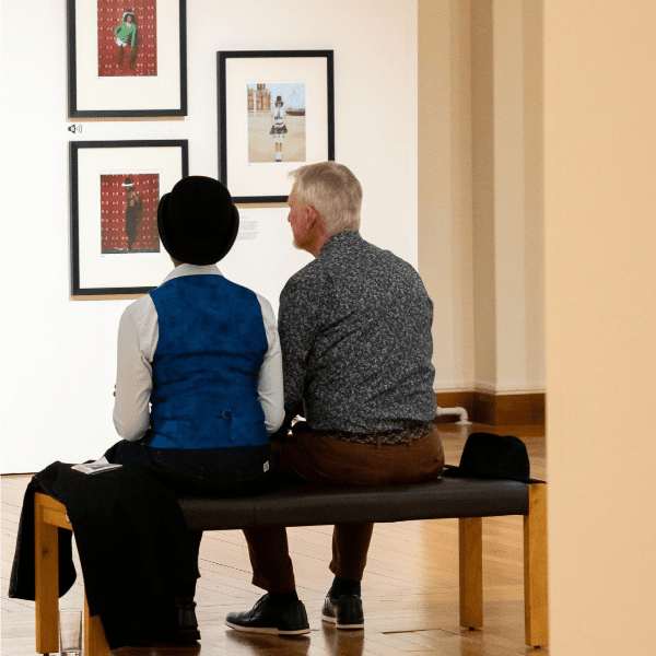 AR-LEIN / ONLINE: Staring at Strangers: Celebrating the Power of the Portrait